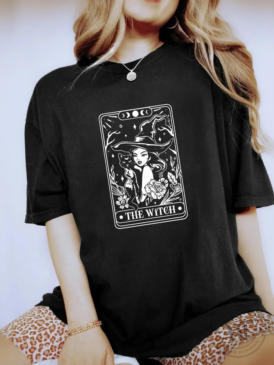 The Witch Tarot Card Halloween Black Cat Women's Graphic T-Shirt